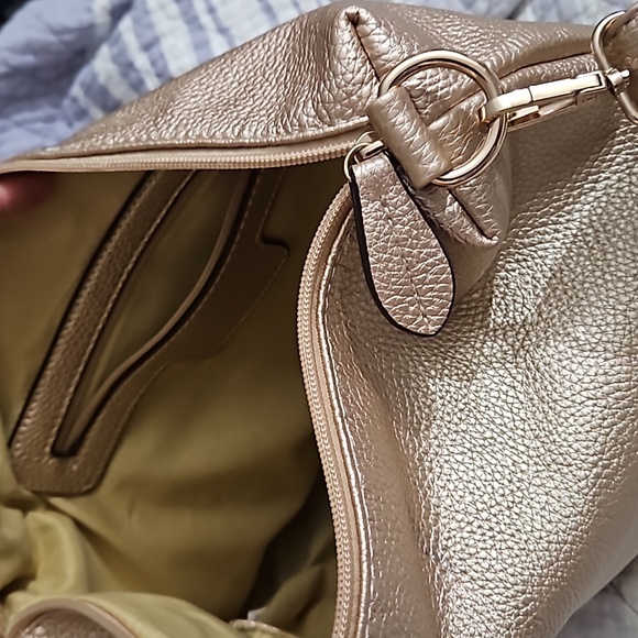 FREE NWOT 14×9.5 NWOT Gold sachel shoulderbag - Picture 5 of 9